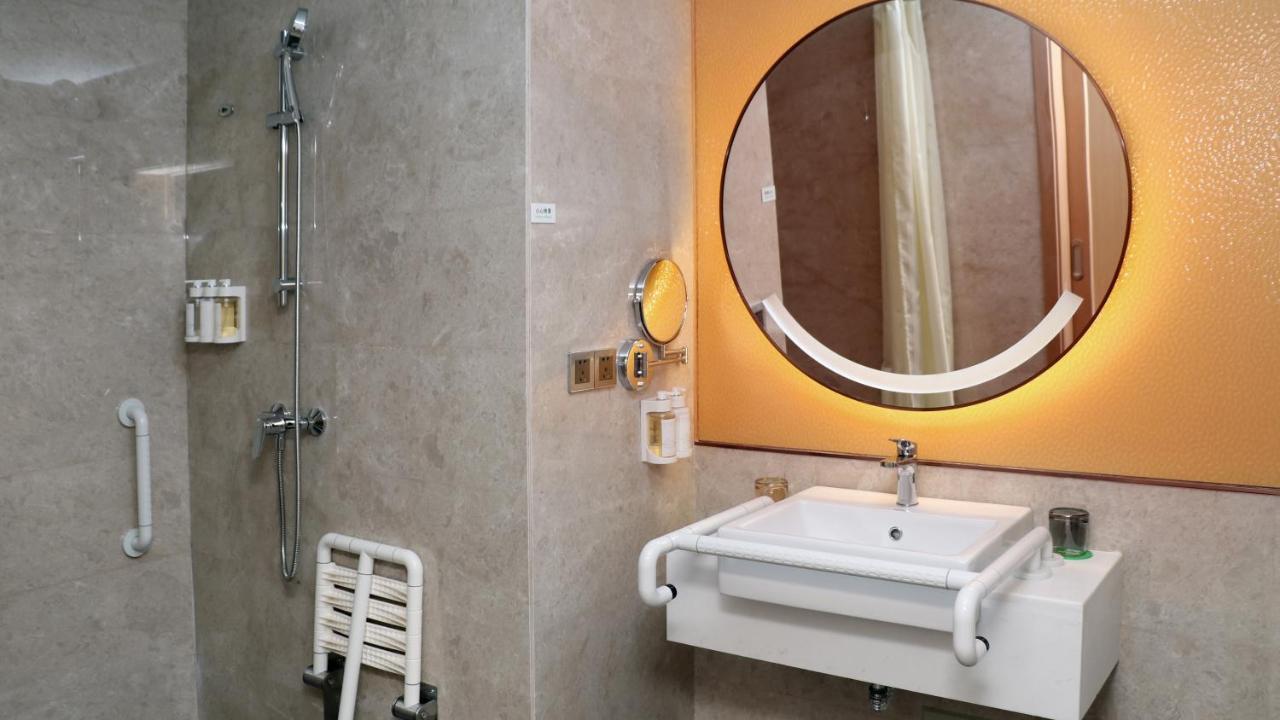 Holiday Inn Luzhou Longjian By Ihg Eksteriør billede